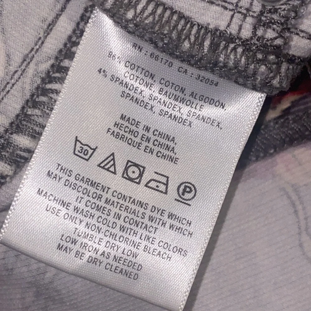 Anthropologie, Pilcro and the Letterpress Grey Floral Cord High Rise Skinny 28 - Picture 5 of 5